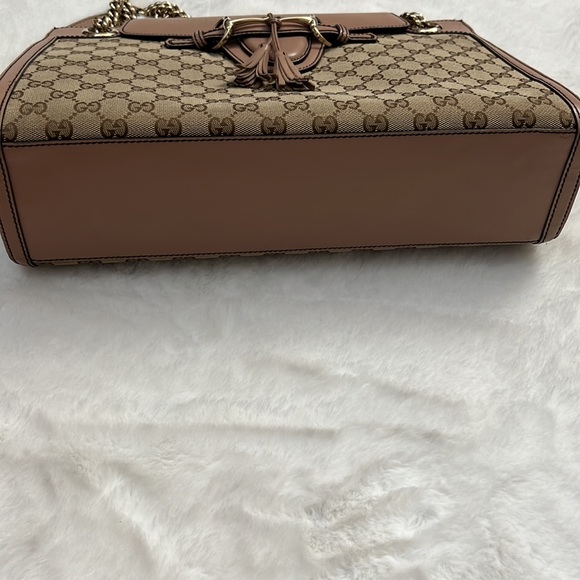 Gucci Emily Shoulder Chain Bag - Picture 5 of 11